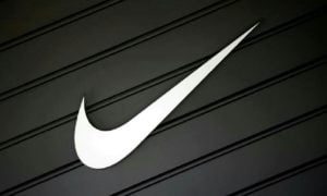 Nike yüz kalkanı koruma