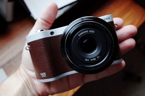 Samsung NX300 alacaklar dikkat