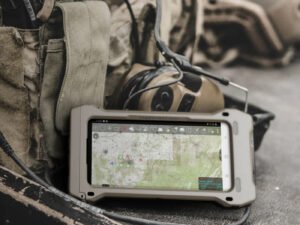 Üzerinden tank geçse kırılmayacak olan Galaxy S20 Tactical Edition tanıtıldı! 13 Galaxy S20 Tactical Edition