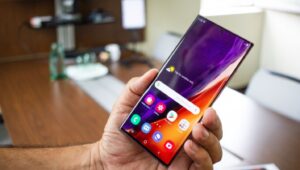 Galaxy Note 20 ekranı