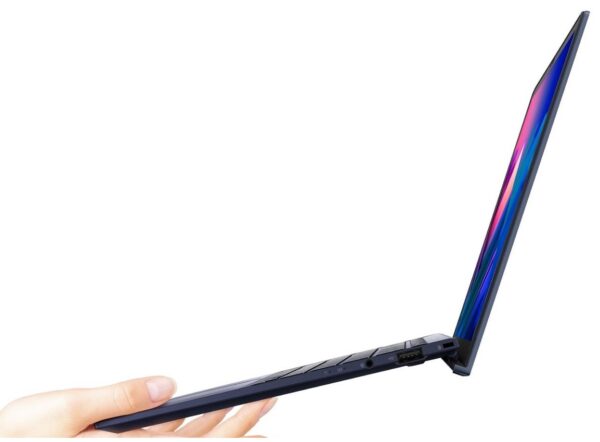 Asus Expertbook B9450F inceleme: Çok ince ve çok güçlü