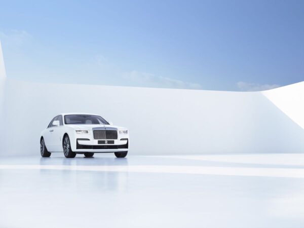 Rolls-Royce, GHOST modeli ile büyüleyecek