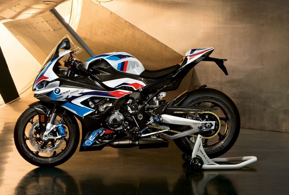 BMW M 1000 RR