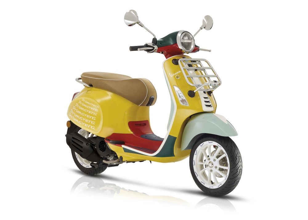 Vespa Primavera Sean Wotherspoon