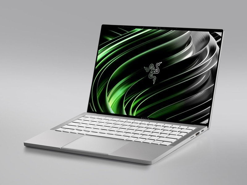 yeni Razer Book 13
