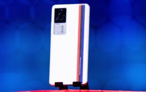 Vivo iQOO 7 resmi olarak gösterildi! 23 Vivo iQOO 7