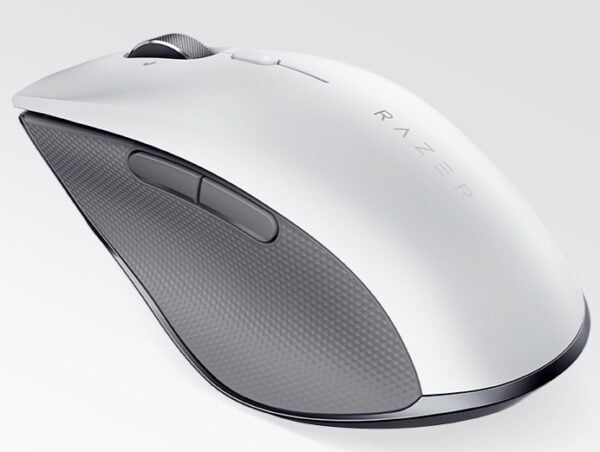 Razer'dan beyazlı set: Pro Type klavye, Pro Click mouse ve dahası