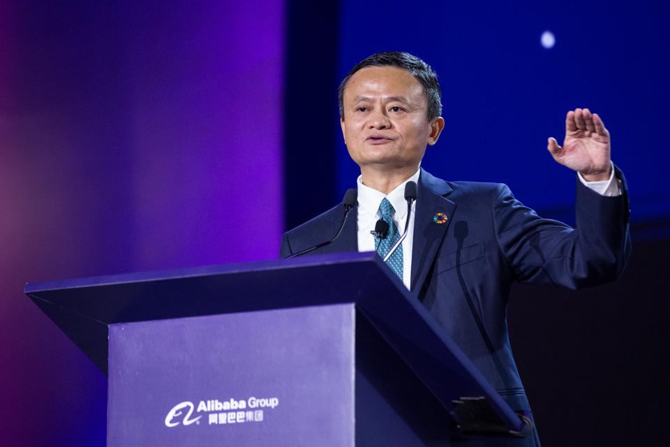 Ma, Alibaba'nın başkanı