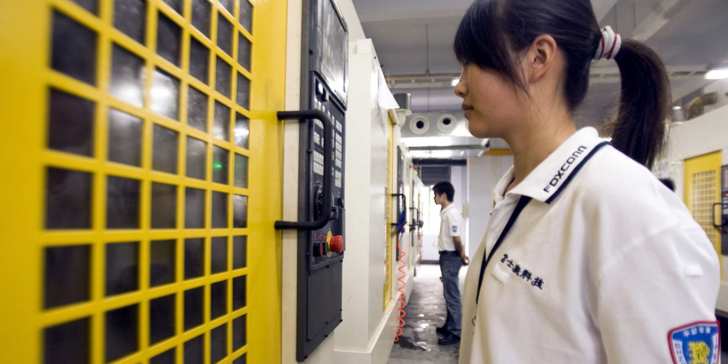 Apple iş kanunu ihlallerinde suç ortağı olmakla suçlanıyor