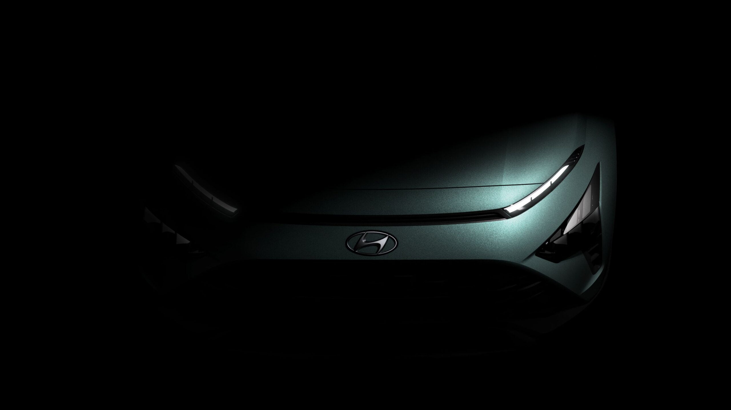 Hyundai Bayon Design teaser 01 scaled