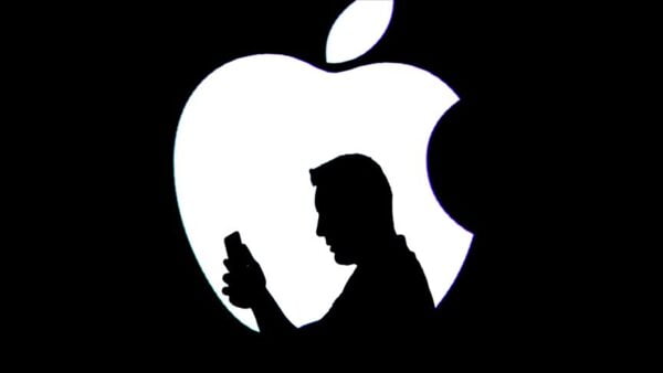 Apple iş kanunu ihlallerinde suç ortağı olmakla suçlanıyor