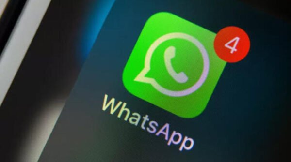 WhatsApp gizlilik politikasını yeniden tanıtıyor