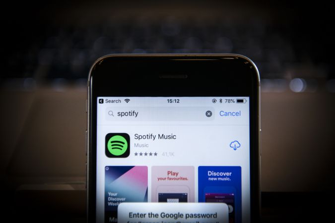 iPhone kullanıcıları varsayılan müzik uygulamalarını değiştirebilecek
