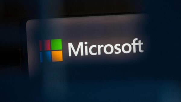 SolarWinds hackerları 3 ürün için Microsoft kaynak koduna erişti!