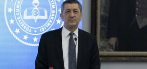 Ziya Selçuk açıklama yaptı: "Yüzyüze eğitim mümkün görünmüyor."