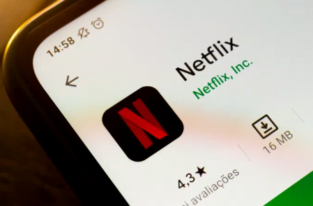 Netflix hesap parola paylaşımı konusunda yenilik getiriyor!