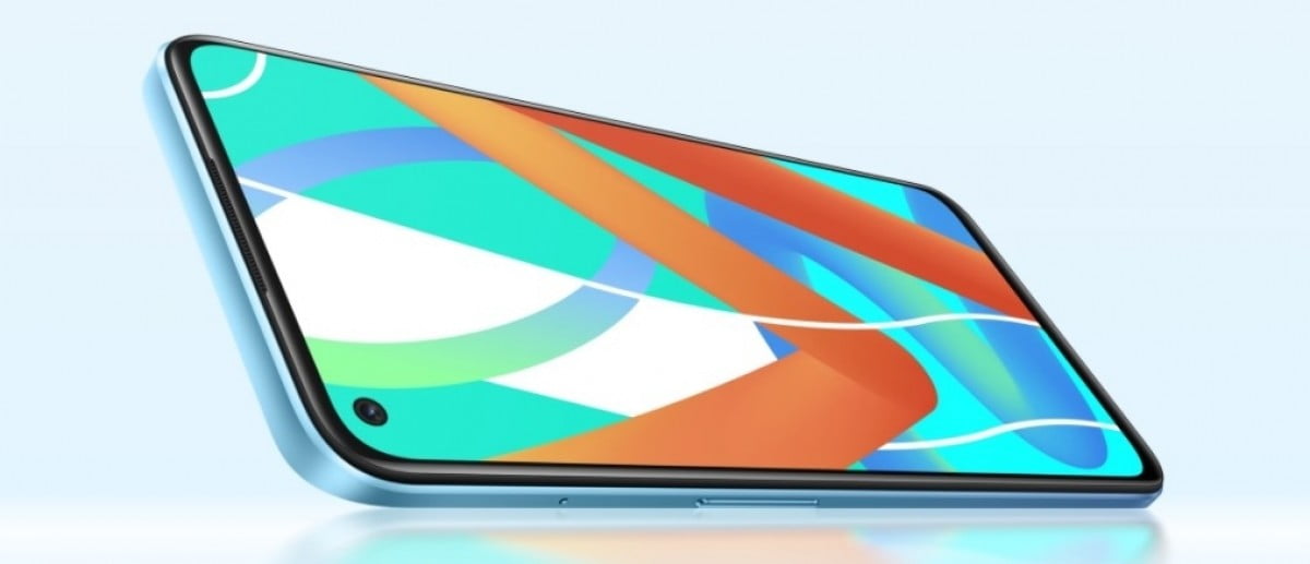 Realme V13 5G, Dimensity 700 ile geliyor! 1 Realme V13 5G, Dimensity 700 ile geliyor!