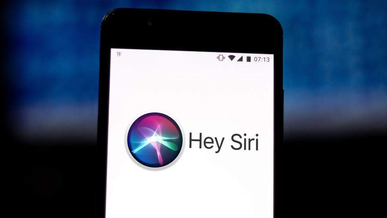 Siri iOS 14.5'te artık 'varsayılan' bir sese sahip olmayacak