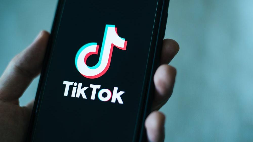 TikTok sonunda otomatik altyazı özelliği getiriyor