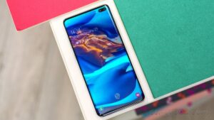 Samsung Galaxy S10+, en son güncellemeyle One UI 3.1'e kavuştu