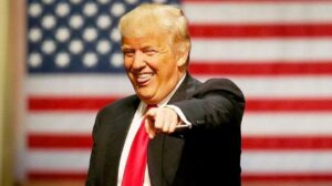 Donald Trump sosyal medya yasaklarına bir blog ile tepki verdi