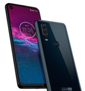 Motorola One Action, Android 11 güncellemesini almaya başladı