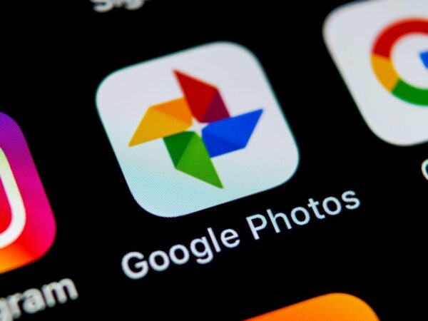 Google Fotoğraflar, bulanık resimleri ve ekran görüntülerini silmenize yardımcı olacak