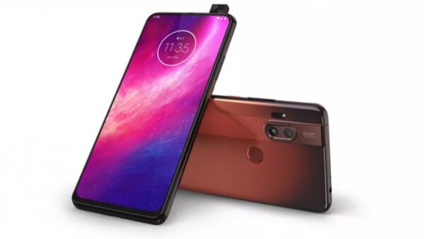 Motorola One Hyper, Android 11'e kavuşuyor