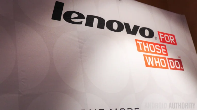 Lenovo, ThinkPhone için kolları sıvadı