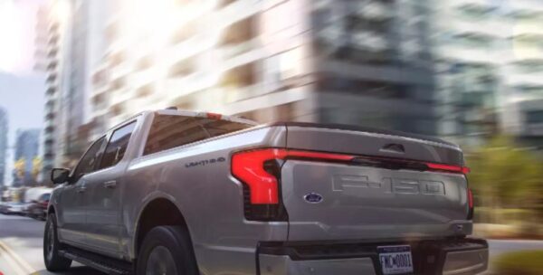 Yeni Nesil Ford F-150 Lightning geliyor