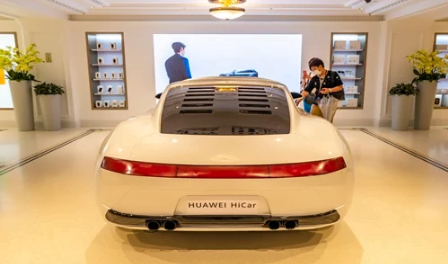 Huawei, sürücüsüz otomobil teknolojisini 2025 yılına kadar geliştirmeyi hedefliyor
