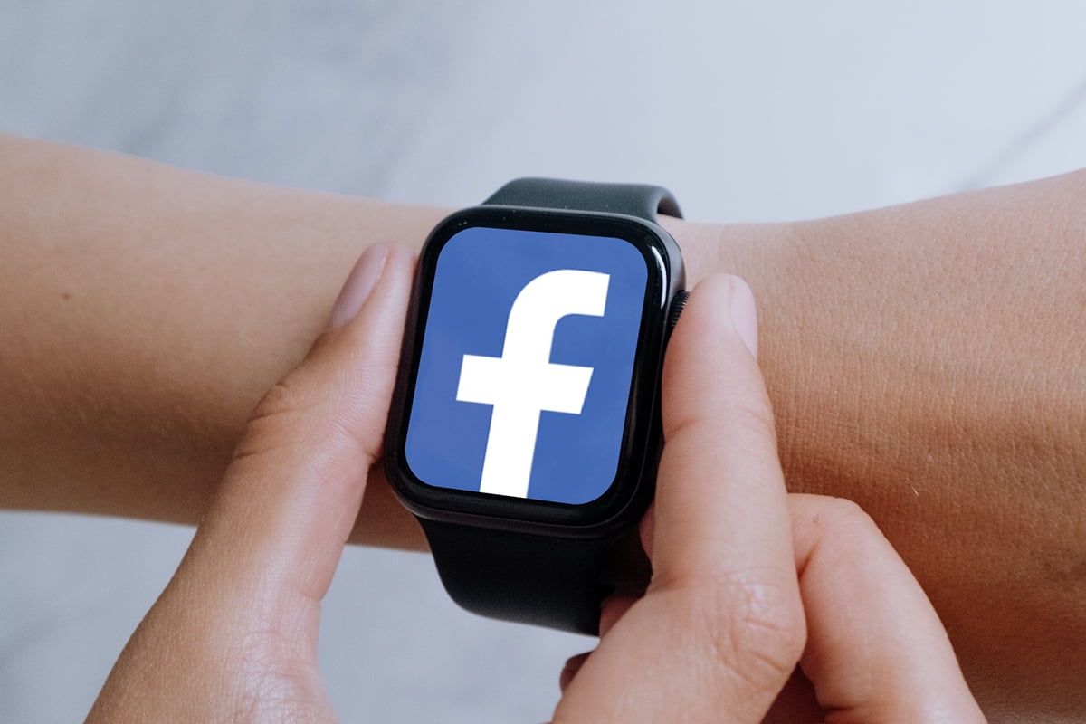 Ar wear. Facebook на Smart часа. Facebook выпустила в технологии.