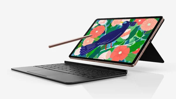 Galaxy Tab S8+, Tab S8 Ultra için yeni bilgiler geldi