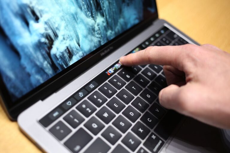 MacBook Pro çıkış tarihi ortaya çıktı: Sevinmeye başlayabilirsiniz