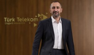Türk Telekom CEO’su Ümit Önal : Vatana hizmet varlık sebebimizdir 5 Ümit Önal