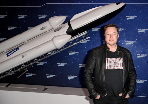 Amazon ve Elon Musk birbirine düştü