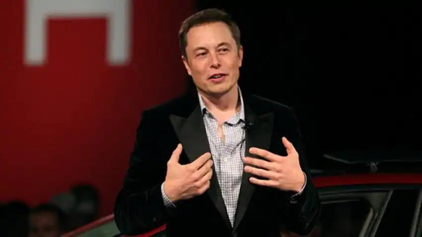 Elon Musk iddia ediyor: Starlink ışık hızında veri aktaracak