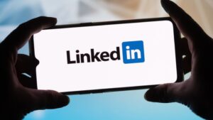 LinkedIn, 716 çalışanını işten çıkarıyor 15 LinkedIn, 716 çalışanını işten çıkarıyor