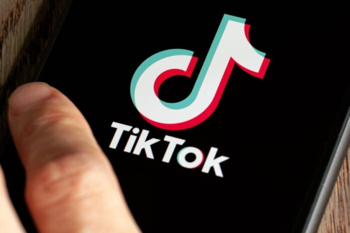 TikTok, içerik oluşturuculara para ödemeyi kolaylaştırıyor