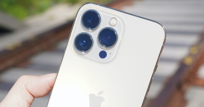 Apple iPhone 13 Pro'da Makro Mod sorununu düzeltiyor