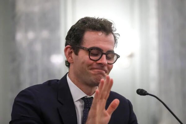 Instagram senato karşısında ifade verdi!