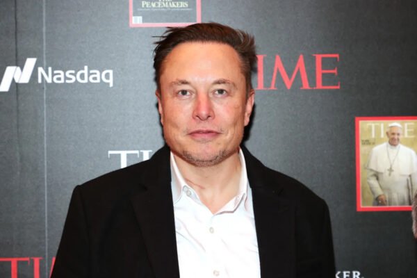 Elon Musk, bu yıl 11 milyar doların üzerinde vergi ödeyeceğini söyledi 2 Elon Musk, bu yıl 11 milyar doların üzerinde vergi ödeyeceğini söyledi