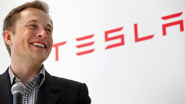 Elon Musk bir ergene 50.000 dolar ödeyebilir!