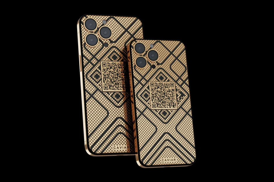 Caviar, iPhone 13 Pro'nun arkasına altın bir QR kodu ekliyor