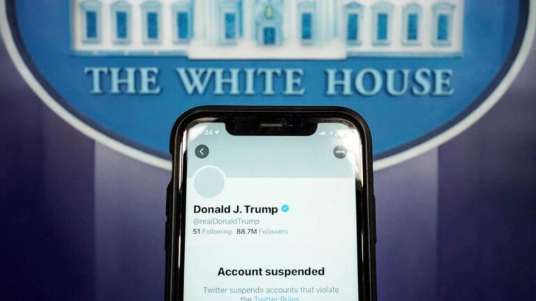 Trump tarafından kurulan sosyal ağ iOS’ta hizmete girdi
