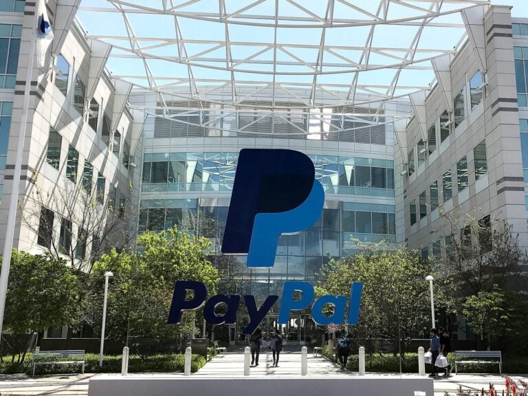 PayPal, Rusya’daki hizmetlerini askıya aldı