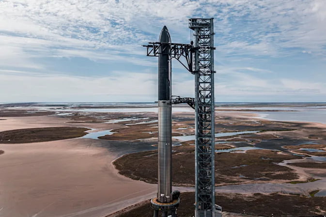 SpaceX, Mayıs'ta Starship'i yörüngeye göndermeyi hedefliyor