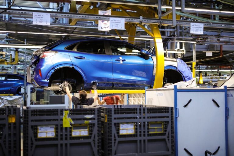 Ford yarım milyondan fazla otomobilini piyasadan çekmek zorunda kaldı
