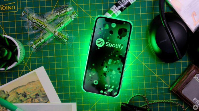 Spotify, sesli komutlara odaklanan yeni bir araba modunu test ediyor