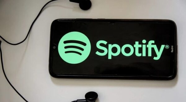Spotify, Rusya'daki hizmetini 'tamamen askıya alacak'